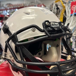 USED Schutt VENGEANCE A3 youth Large Helmet football YTH