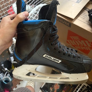 2017 Bauer Nexus N2700 Hockey Skates Wide Width (Used)