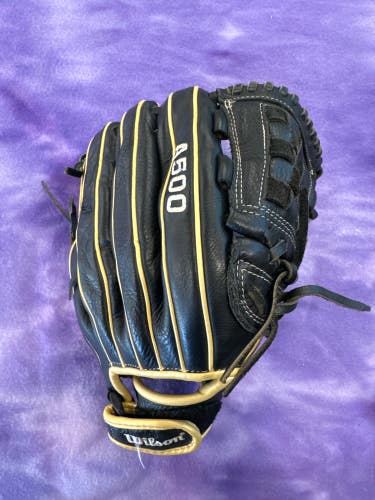 Black Wilson A500 RH Pitcher's Baseball Glove 12" (Used)