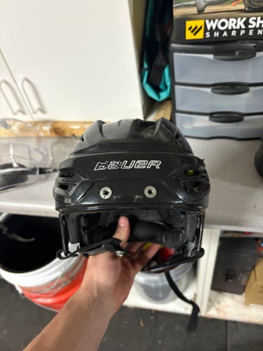 Medium Bauer Re-Akt 95 Helmet (Used)