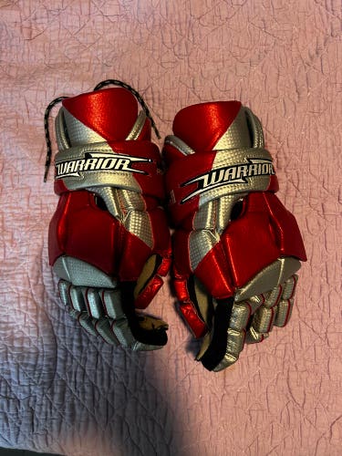 Warrior Mercury Prostar II Lacrosse Gloves 13" (Used)