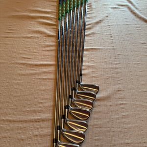 Men's Titleist T200 Right Handed Iron Set Stiff Flex (8 Clubs) #4 - #9, PW, GW Steel Shaft (New)