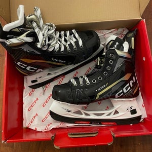 CCM AS-V Pro Hockey Skates Regular Width   Size 5.5 (New) ** Comes with used STEP Steel Blades**