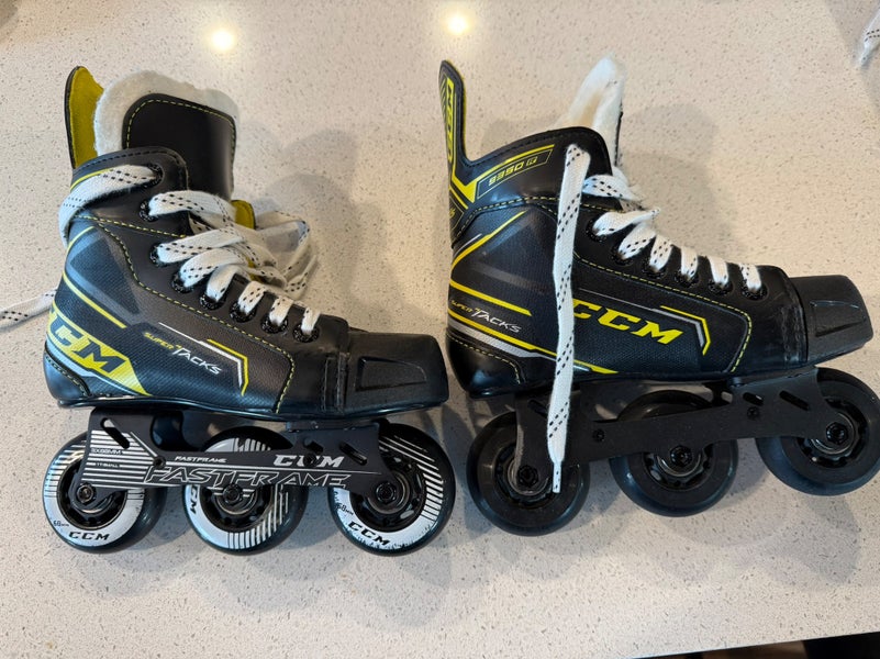 CCM Super Tacks 9350 Inline Skates Regular Width Size 1 (Used)