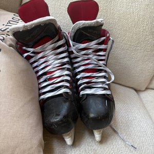 Bauer Vapor X500 Hockey Skates 11 (Used)