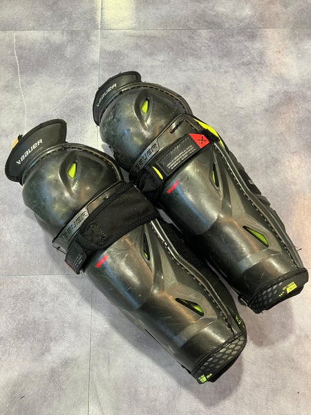Junior Bauer Vapor 3X Pro Shin Pads 12" (Used)