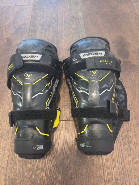 Youth Bauer Supreme ultrasonic 9" Shin Pads (Used)