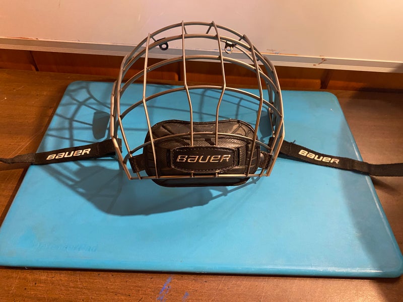 Medium Bauer True Vision (Used)