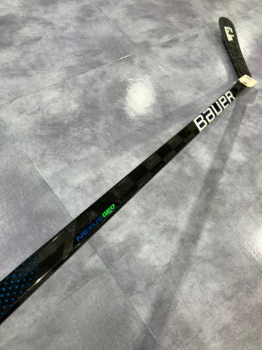 Junior Bauer Nexus Geo Hockey Stick Left Hand P92 (Used)