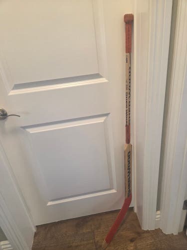 Youth Sher-Wood 530 Regular flat blade Goalie Stick PW 18 PP30(Used)