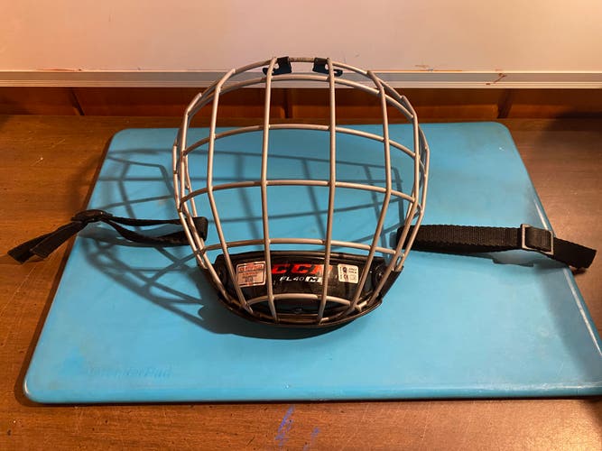 Medium CCM FitLite FL40 (Used)