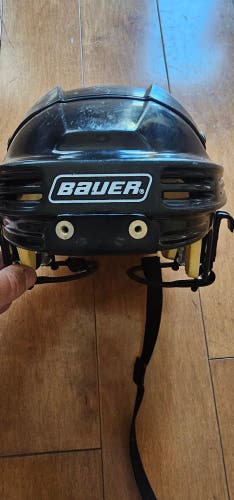 Medium Bauer HH4000 Helmet (Used)
