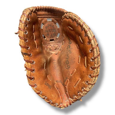 (Used) Brown Right Hand Throw 13" Baseball Glove