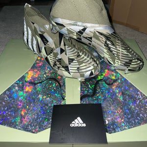 Green Men's Size M 8.5 (W 9.5) Adidas Predator Edge Cleats (New)