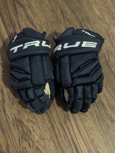 True Catalyst XP Gloves 10" (Used)