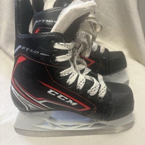 Youth Size 11 CCM JETSPEED FT340 Ice Hockey Skates