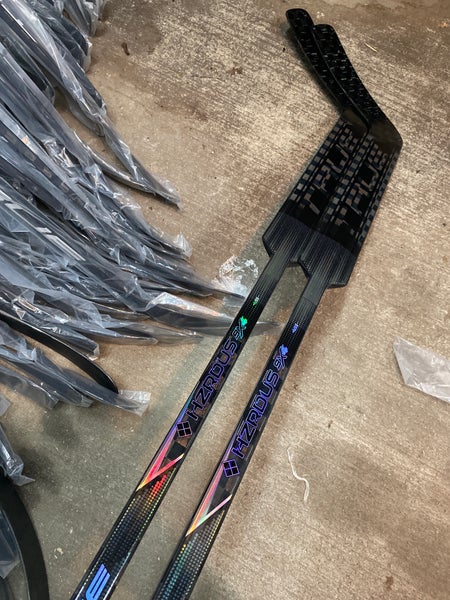 2 Pack New True Hzrdus 9x4 Goalie Stick T31 27”
