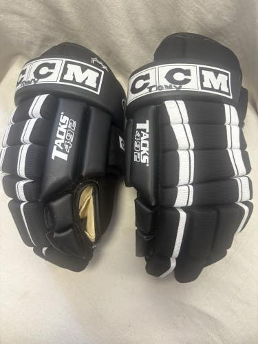 Senior Size 13 Inch CCM TACKS 492 Ice Hockey Gloves