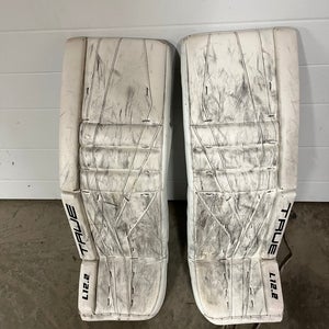 35" True L12.2 Goalie Leg Pads (Used)