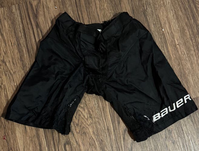 Junior Medium Bauer Supreme Shell Hockey Pants (Used)