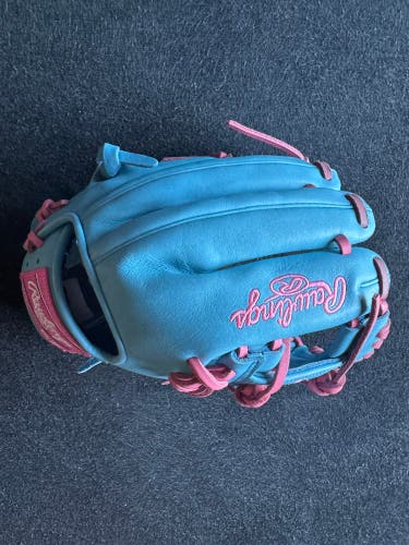 2025 Rawlings Heart of the Hide RH Infield Baseball Glove 11.5" (New)