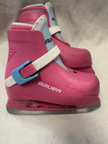 youth girls size 8/9 Bauer Lil Angel Ice Hockey Skates Pink