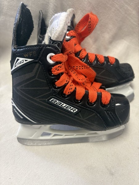 Youth Size 9 Bauer Supreme S140 Ice Hockey Skates