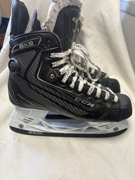 Senior Size 6 CCM RIBCORE BKS Pump Ice Hockey Skates SB Black Blade