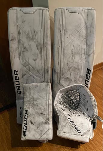 Bauer Mach Pro Goalie Full Set