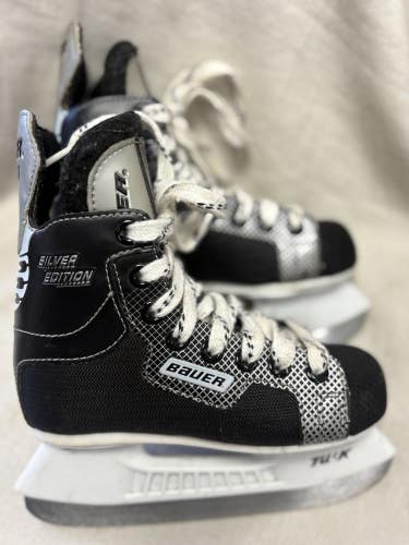 Youth Size 10 Bauer Silver Addition Ice Hockey Skates