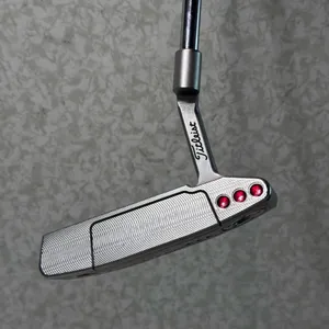 Titleist Scotty Cameron Super Select Newport 2 32.5” w Head Cover RH