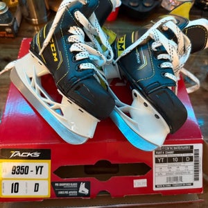 CCM Tacks Hockey Skates 10 (Used)