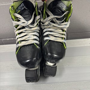 Bauer GSX Hockey Goalie Skates Regular Width Size 3 (Used)