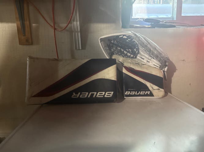 Bauer Vapor Hyperlite 2 Regular (Used)