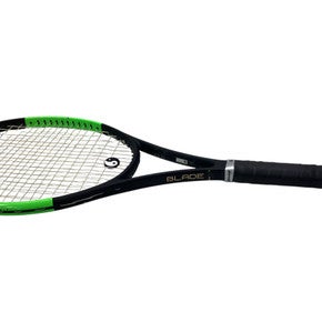 Used Wilson BLADE SW 104 V6.0 Adult Tennis Racquet Black 4 1/4" 11347-S000255711