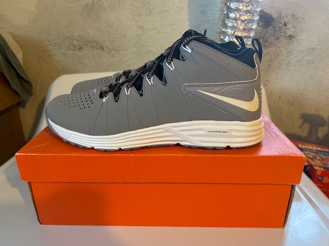 Nike Huarache 4 Turf Cleats
