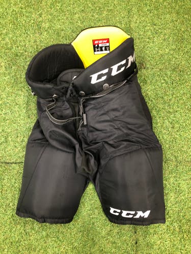 Black Junior Medium CCM Tacks 9550 Hockey Pants (Used)