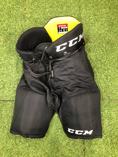 Black Junior Medium CCM Tacks 9550 Hockey Pants (Used)