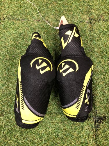 Junior Medium Warrior Alpha LX 40 Elbow Pads (Used)