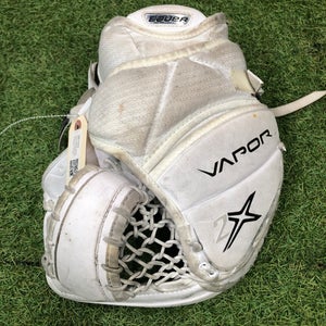 Intermediate Bauer Vapor 2X Goalie Glove Regular (Used)