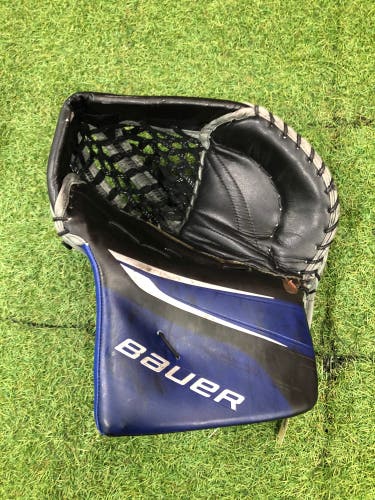 Senior Bauer Vapor Hyperlite 2 Goalie Glove Regular (Used)