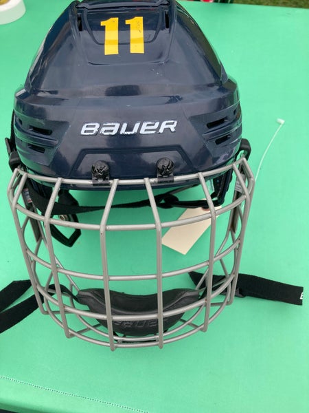 Blue Medium Bauer Re-Akt 85 Helmet (Used)