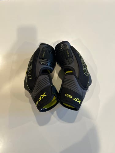 Senior Large CCM Tacks XF 80 Elbow Pads (Used)