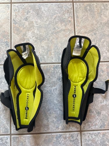 Youth Pure Hockey 10" Shin Pads (Used)