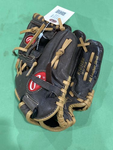 Used Rawlings Highlight Series Right Hand Throw Baseball Glove 10.5"