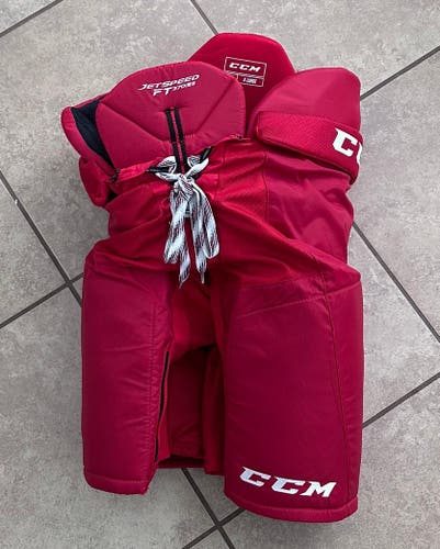 Men's Senior XL CCM JetSpeed FT370 Hockey Pants (New)