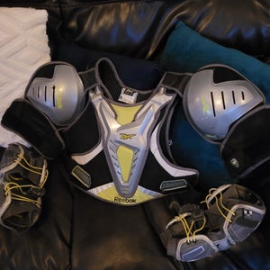 Reebok 7K Arm Pads and 3K Chest Protector | Adult Medium/Large