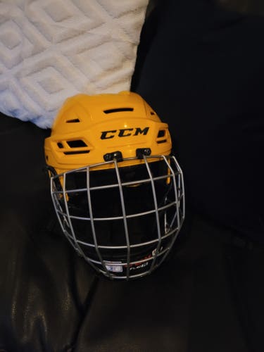 Small CCM Tacks 310 Helmet (Used)