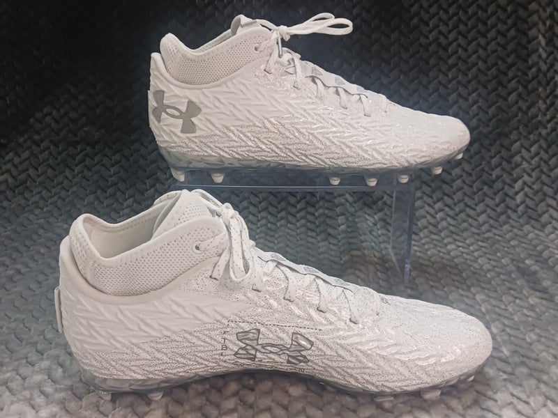 Under Armour Spotlight Clone 4 3027298-100 White Silver Football Cleats Size 10