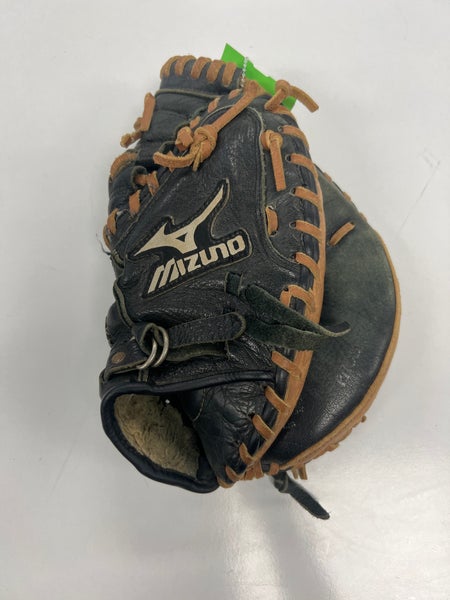 Mizuno RH Catcher's Baseball Glove 31" (Used)